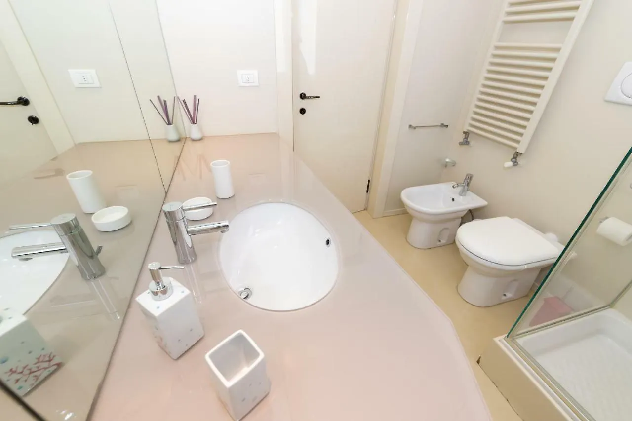 Casa Daisy Apartment San Lorenzo della Costa Italy