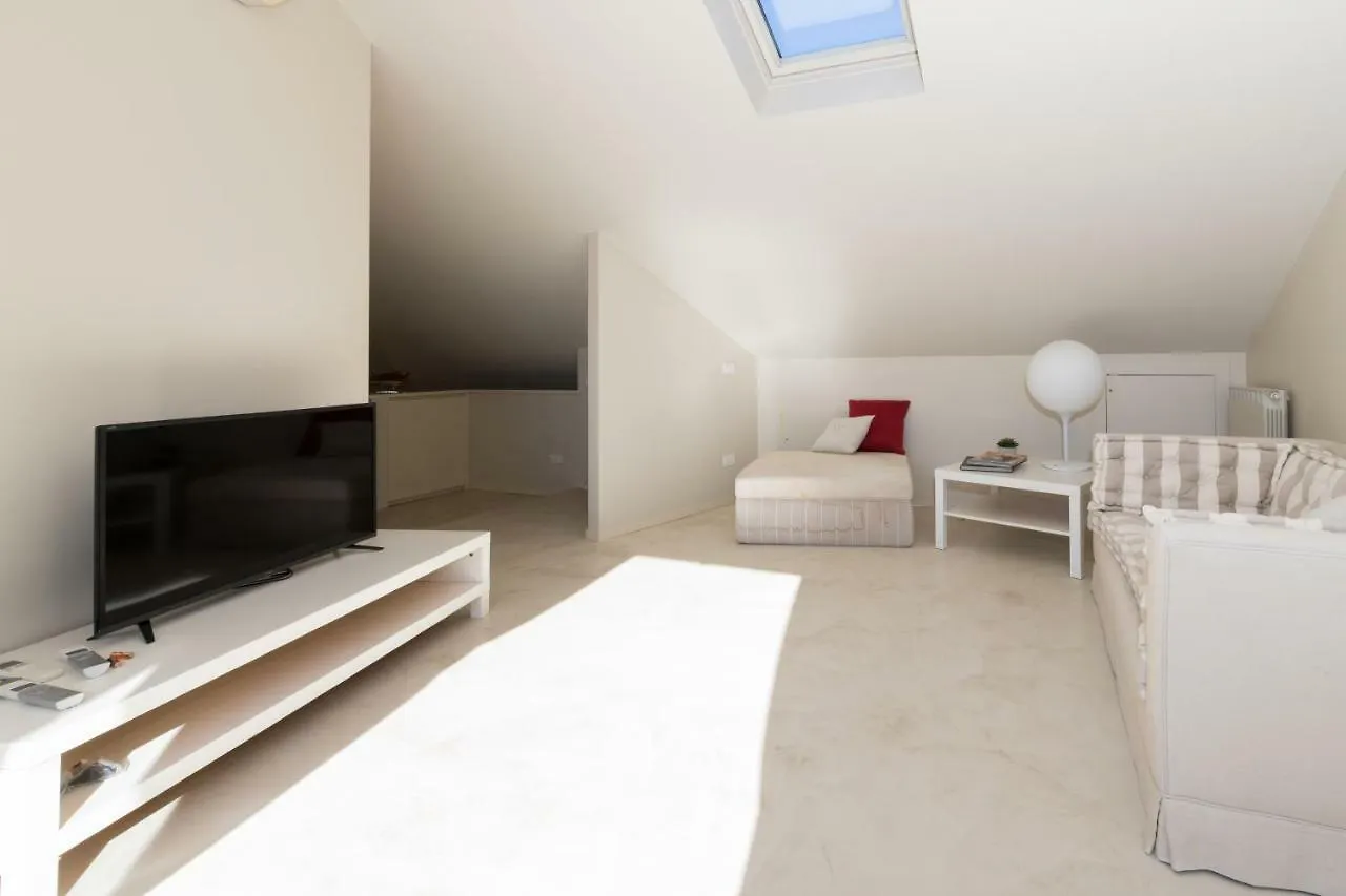 Casa Daisy Apartment San Lorenzo della Costa 0*,  Italy